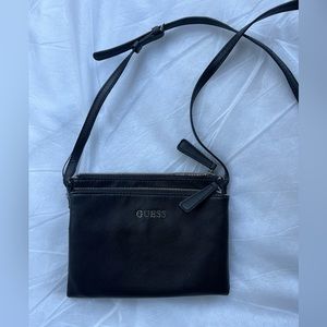 Guess Cross body purse